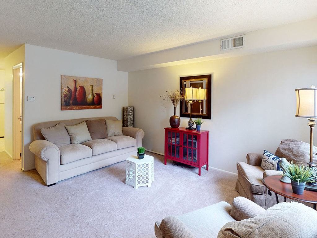 Southwoods - Photo 6 of 104