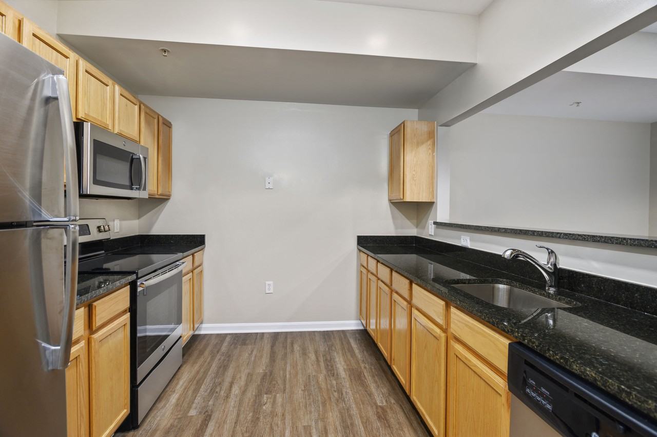 Linden at Martinsburg - Photo 2 of 14