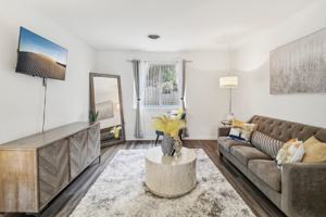 featured image of 5400 Livingston Ter