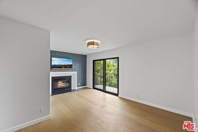 105 Sequoia Dr - Photo 2 of 8