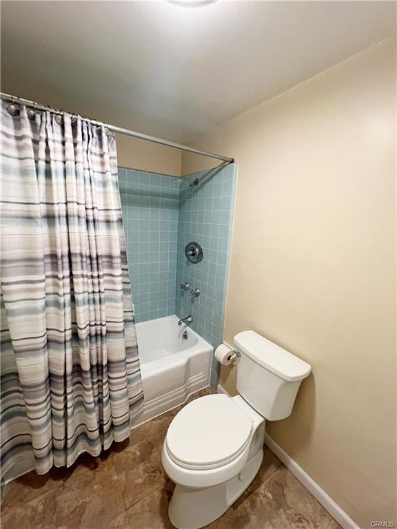 345 Walnut Ave - Photo 3 of 8
