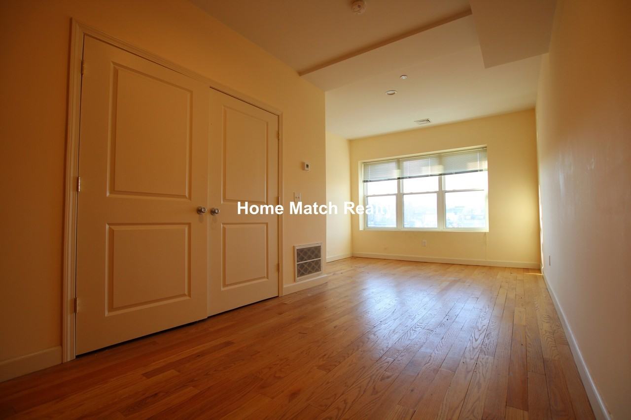 Union St #407 - Photo 2 of 15