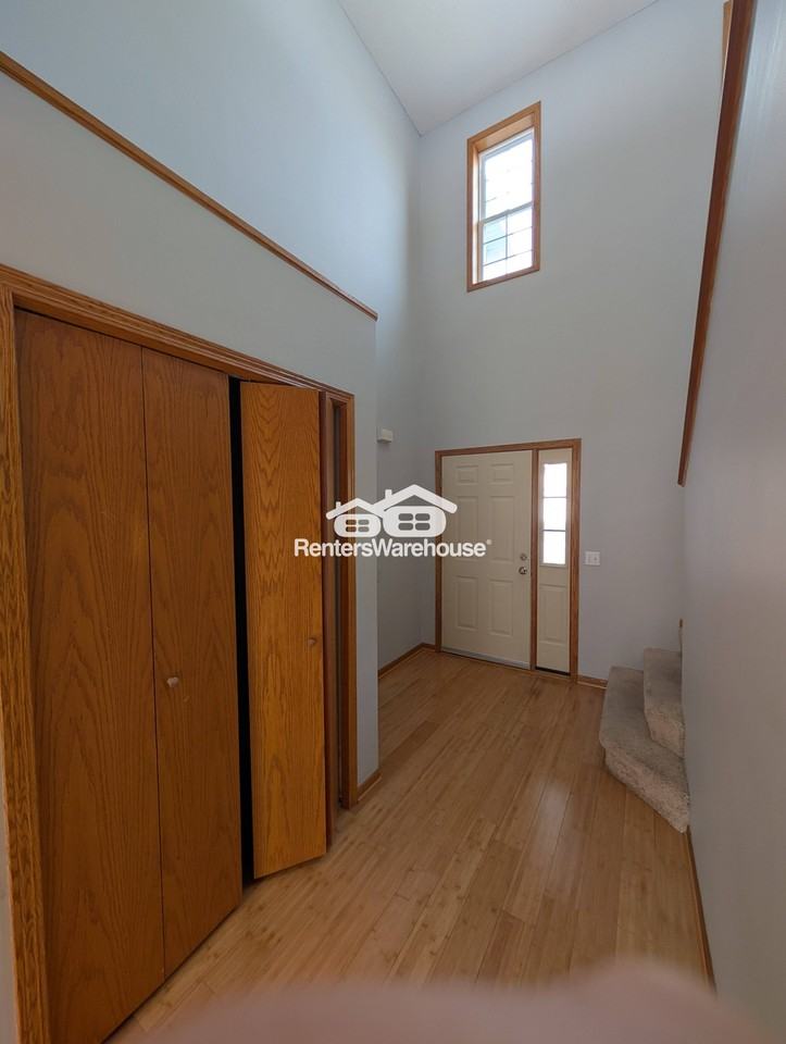 10549 64th Way - Photo 3 of 27