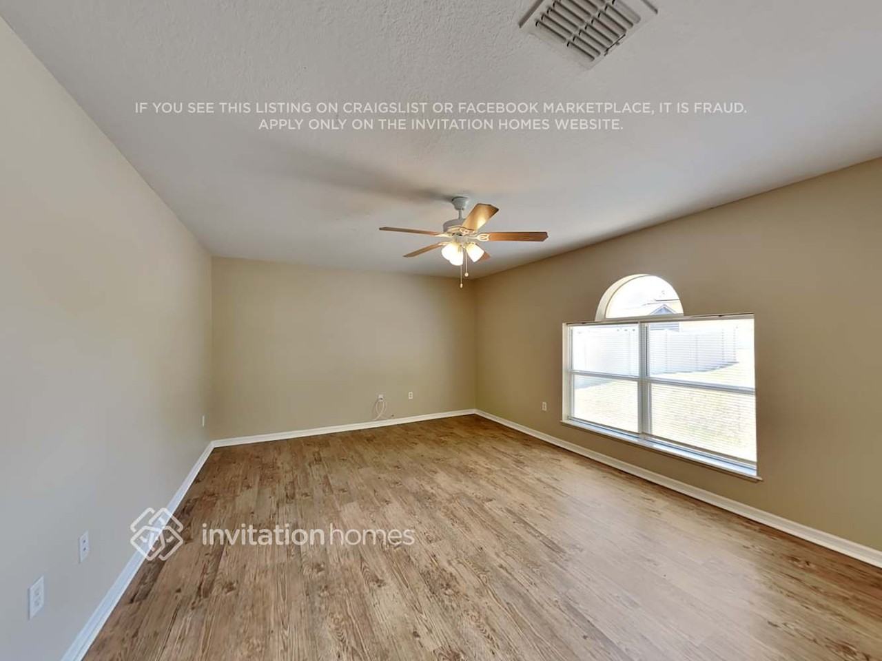 437 Hammerstone Ave - Photo 5 of 23