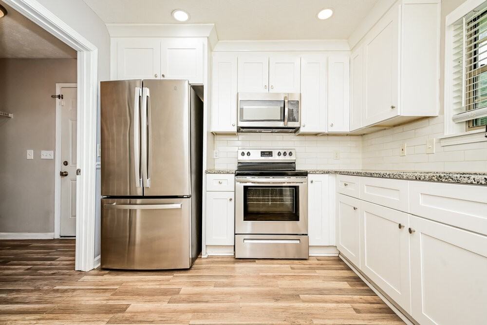 2921 Sunset Ct - Photo 5 of 16