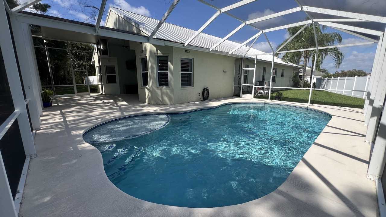 104 Northwest Pleasant Grove Way - Photo 3 of 45