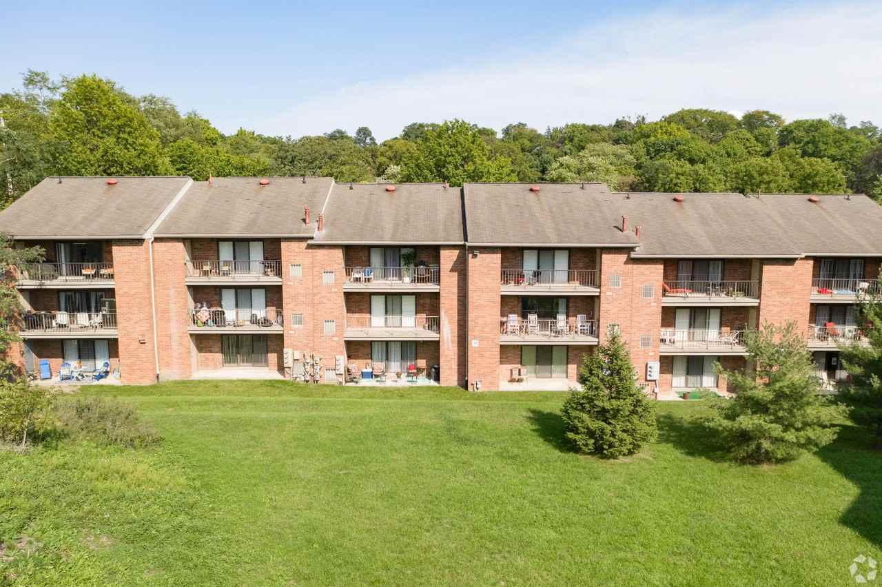 Beacon Hill 9 - Photo 6 of 37