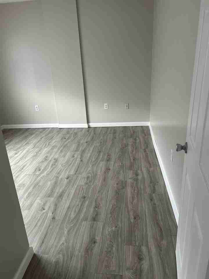 4700 Westgrove St #5 - Photo 3 of 7
