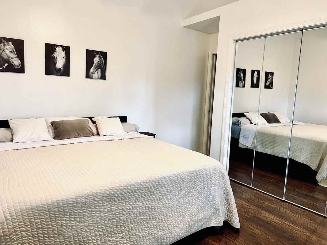 13644 Yarmouth Ct - Photo 2 of 7