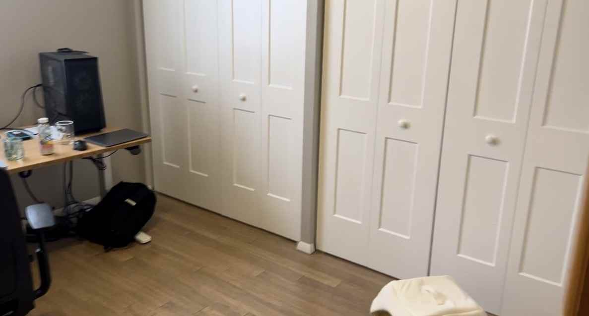 5752 Ashworth Ave N - Photo 3 of 9