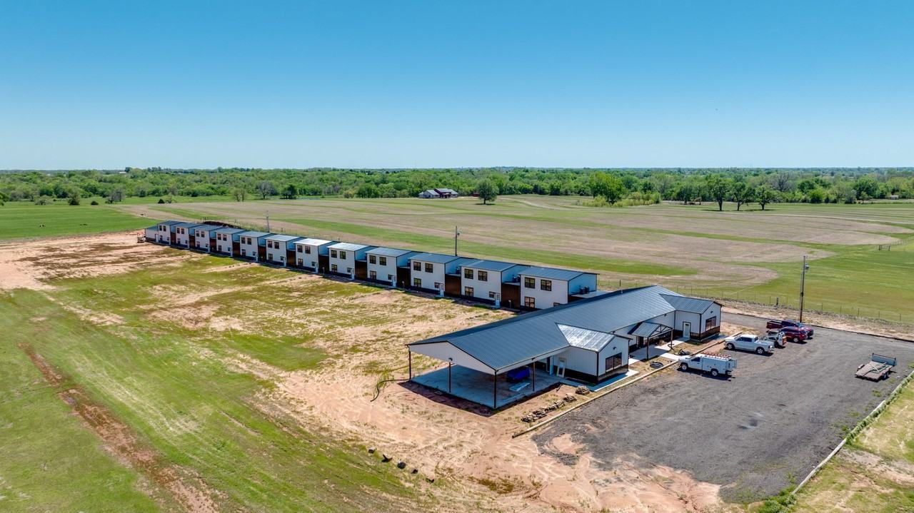 12571 Highway 77 - Photo 3 of 10