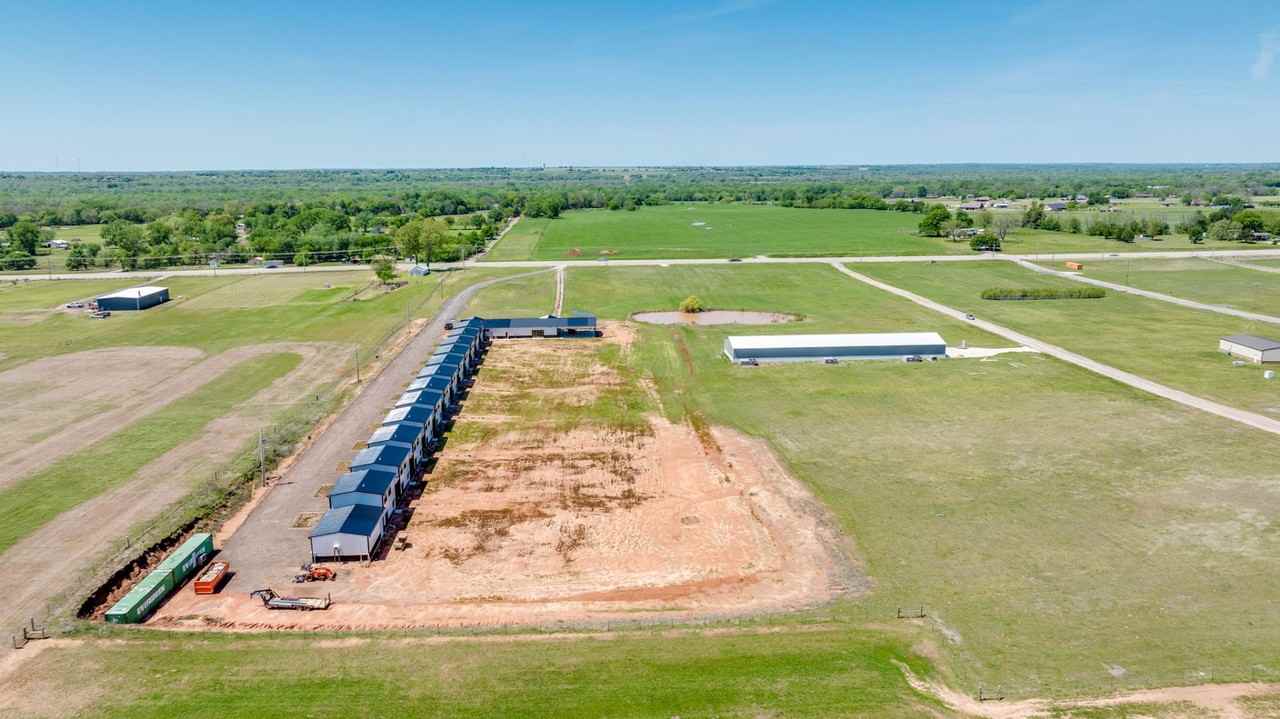 12571 Highway 77 - Photo 5 of 10