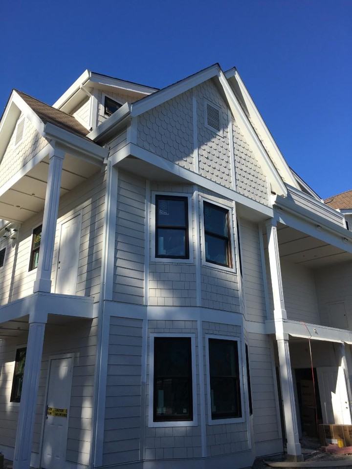 Manor Flats II - Photo 4 of 10