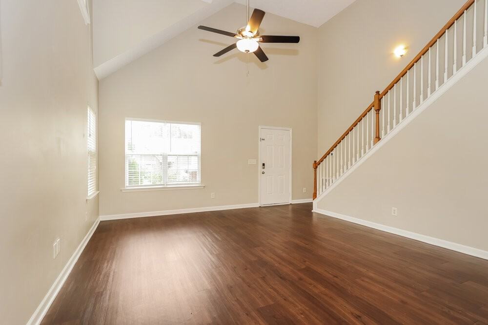 4412 Sandpiper Ln - Photo 5 of 17