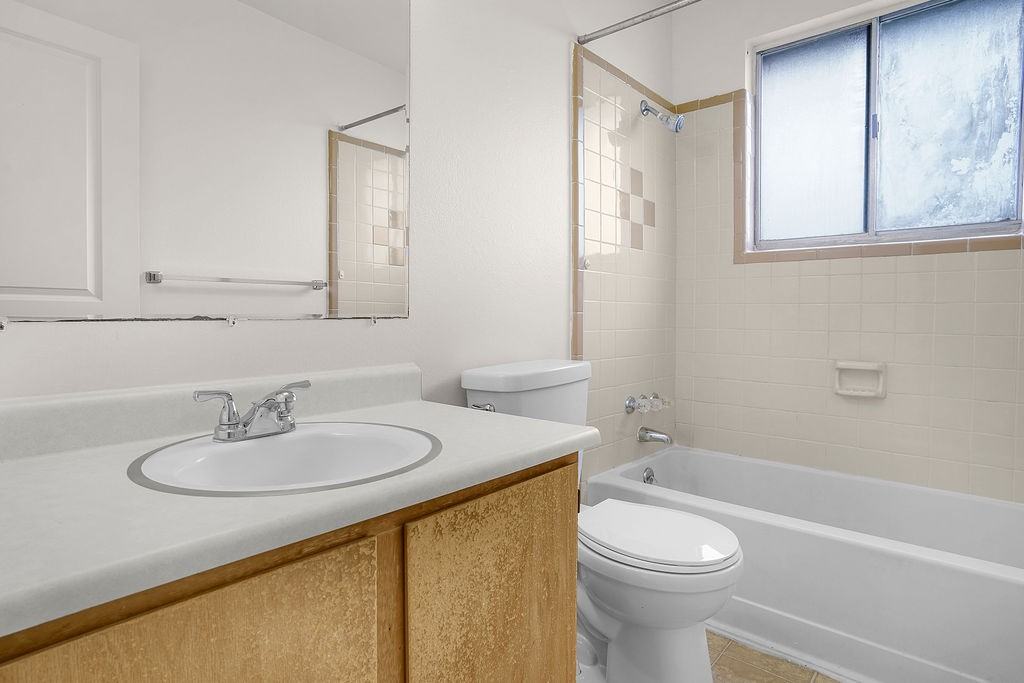 Townhomes on 86th - Photo 3 of 28