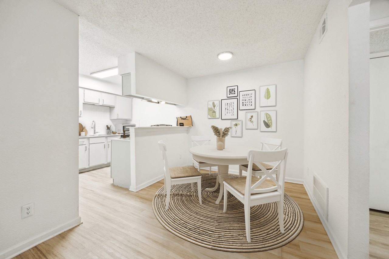 Falltree Apartments - Photo 3 of 22