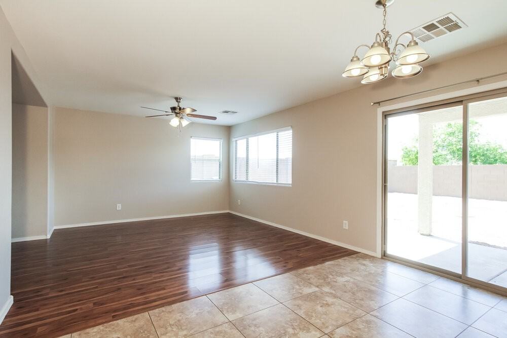 12035 W Leather Ln - Photo 6 of 17
