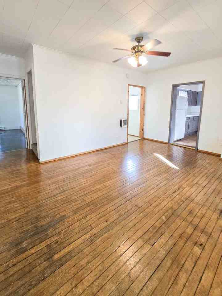 417 Marston Avenue - Photo 6 of 16