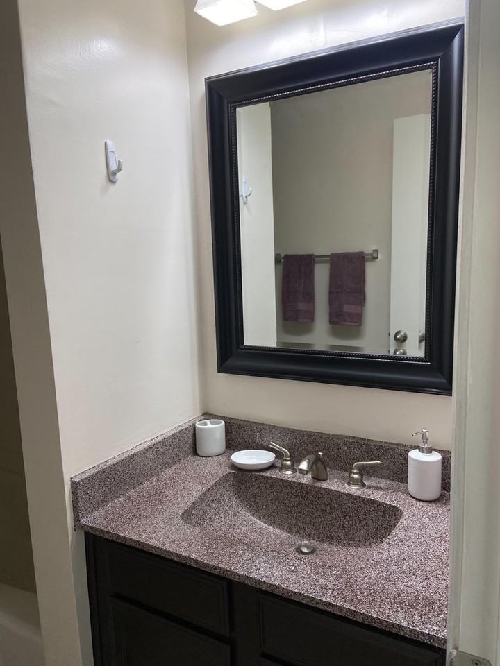 Legend Point Condo - Photo 2 of 16