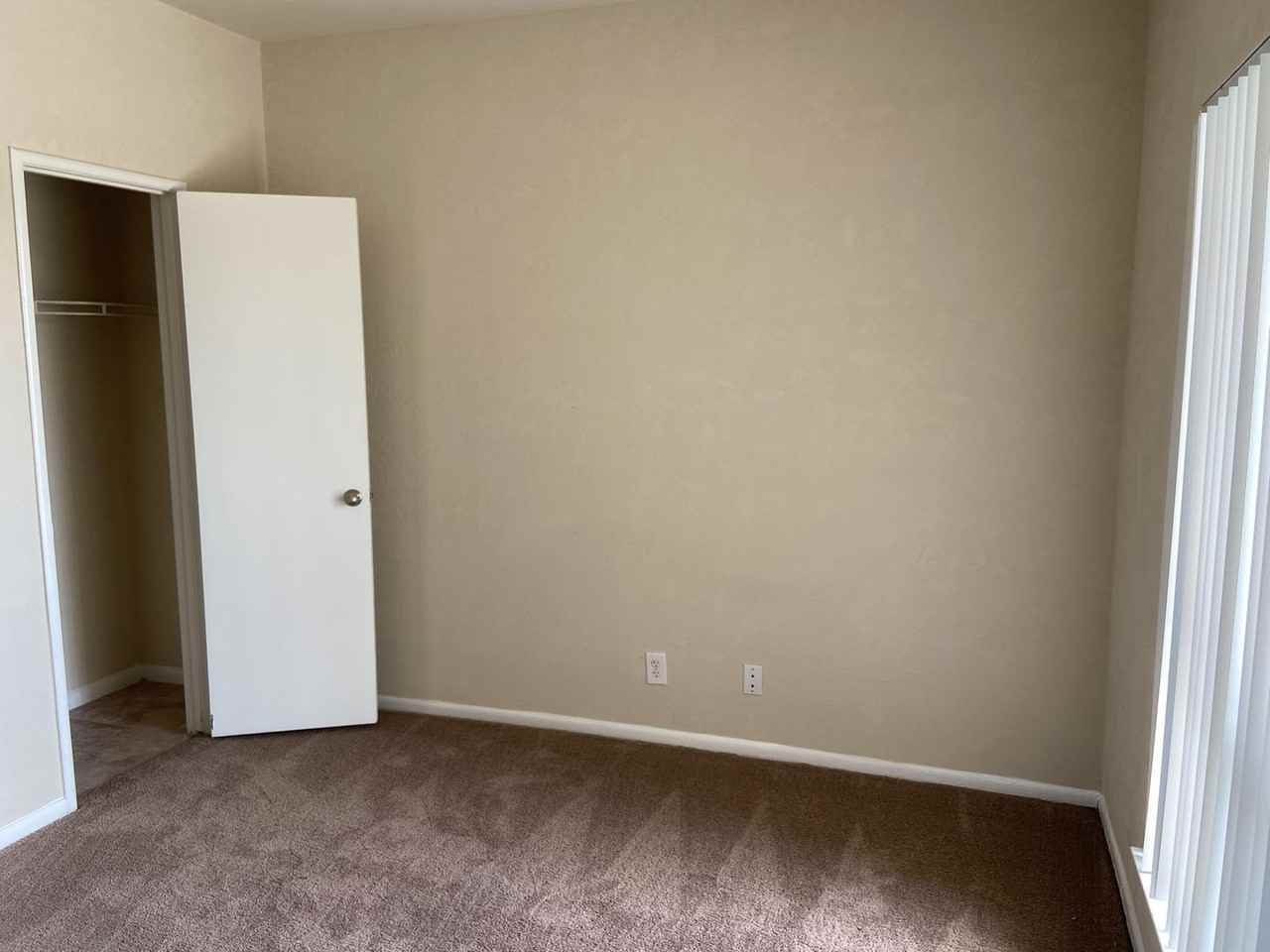 Legend Point Condo - Photo 6 of 16