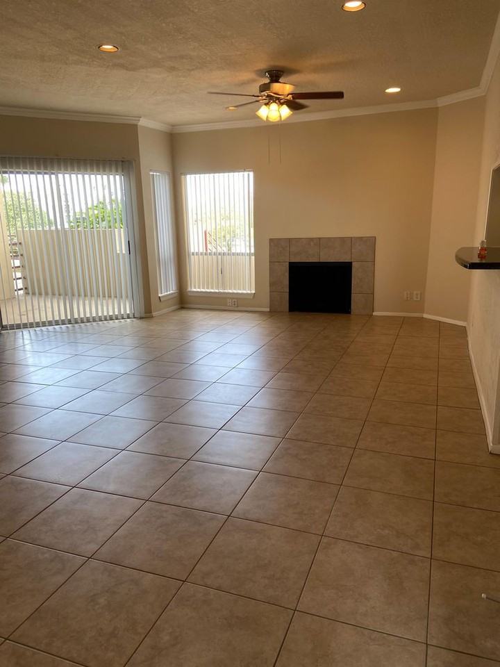 Legend Point Condo - Photo 7 of 16