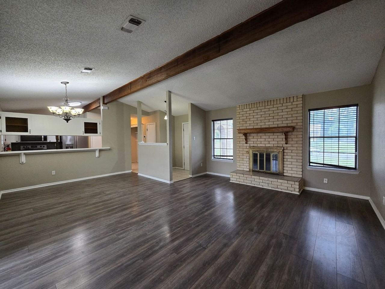 1710 Joy Dr - Photo 6 of 26