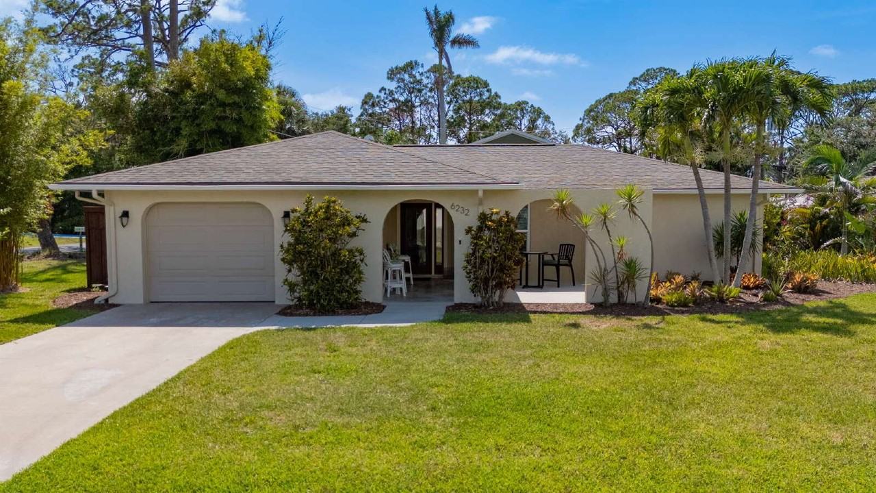 6232 Pecan Rd - Photo 2 of 50