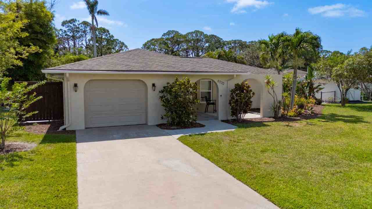 6232 Pecan Rd - Photo 3 of 50