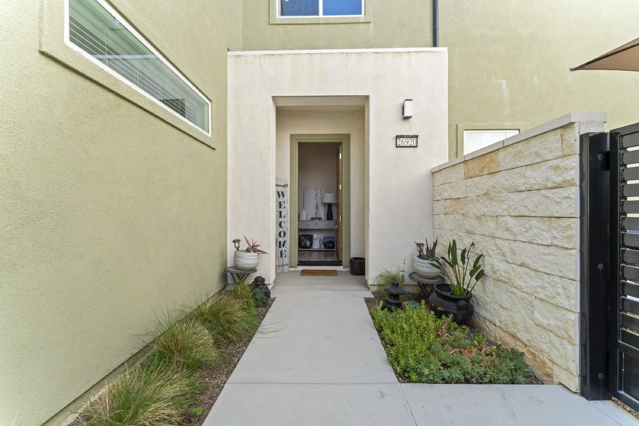 26920 Winding Trail Ct - Photo 2 of 26