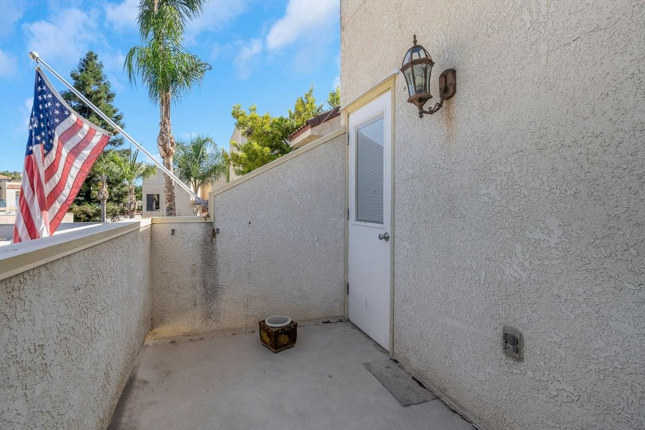 14500 Las Palmas Dr - Photo 7 of 38