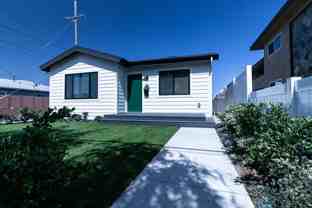 Stratford Beach Apartments - Photo 1 of 1