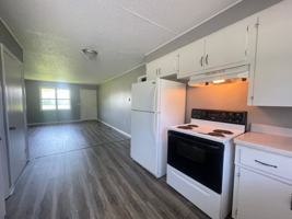 featured image of 5423 S Hutchinson Ave Apt E2