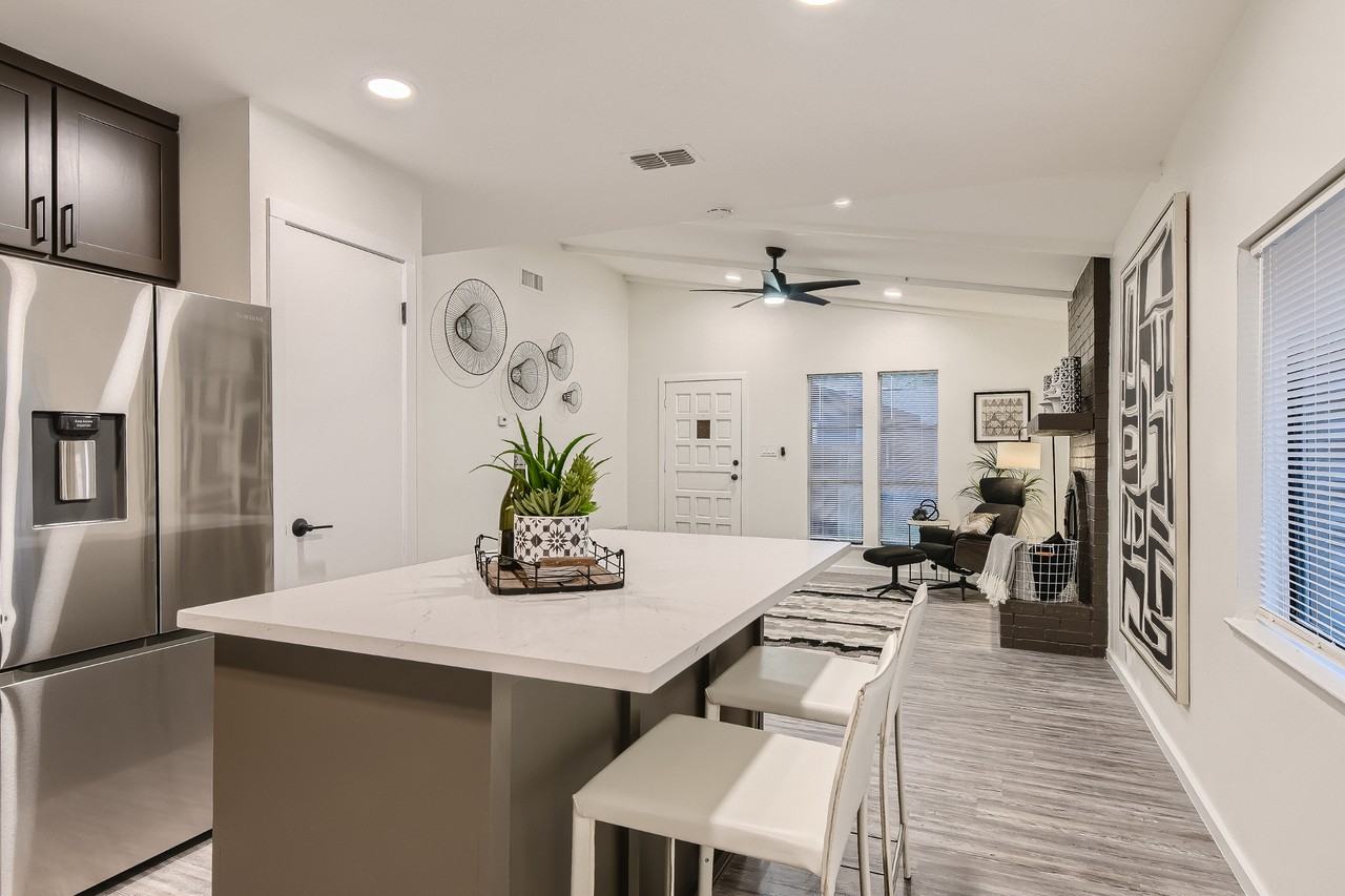 3005 Edgedale Dr #A - Photo 3 of 23
