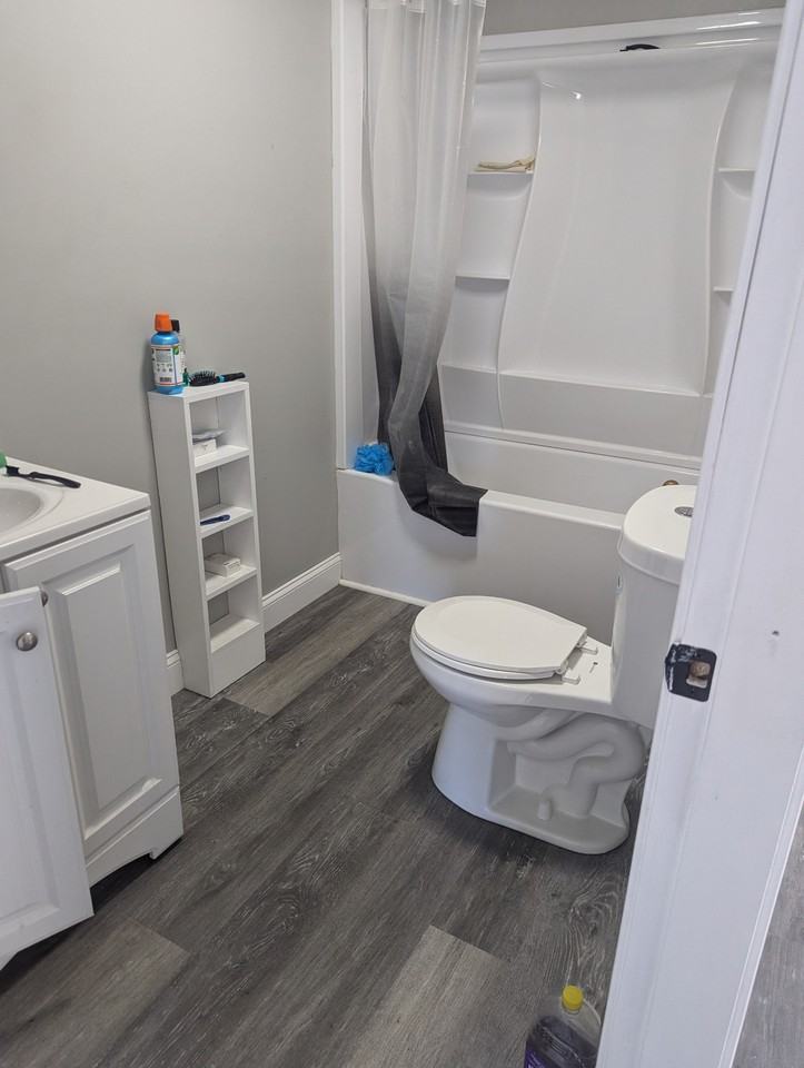 33 Milburn St #C - Photo 3 of 5