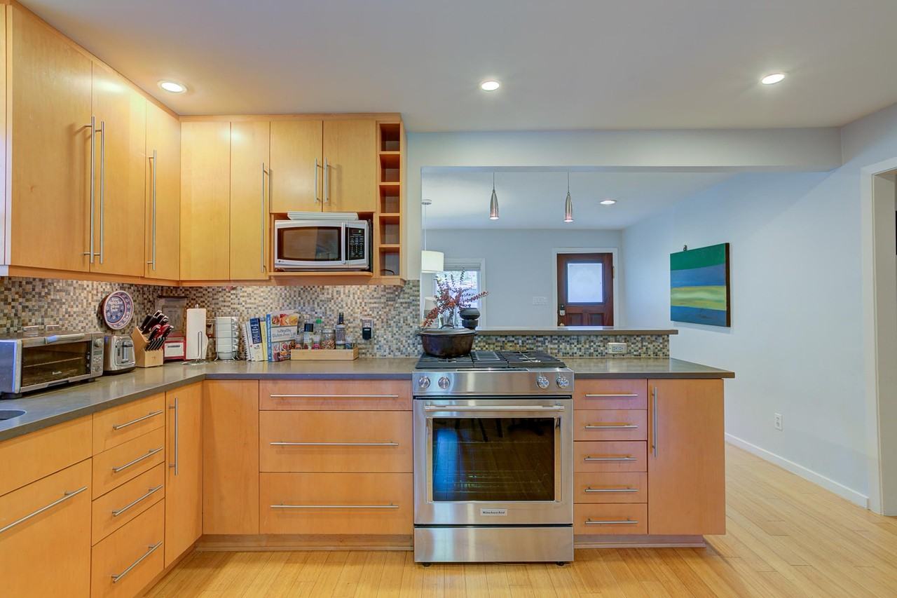 1110 S 5th St #NA - Photo 2 of 21