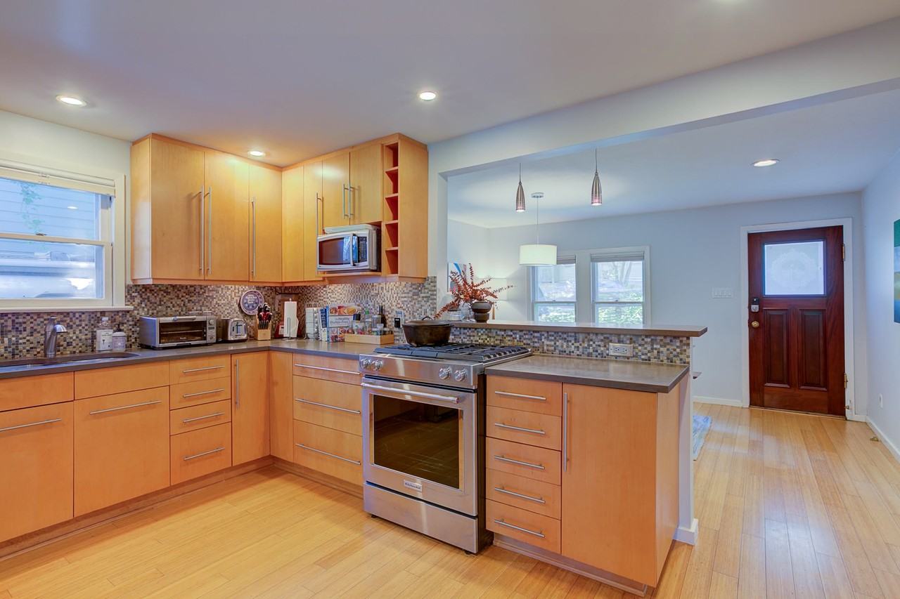 1110 S 5th St #NA - Photo 7 of 21