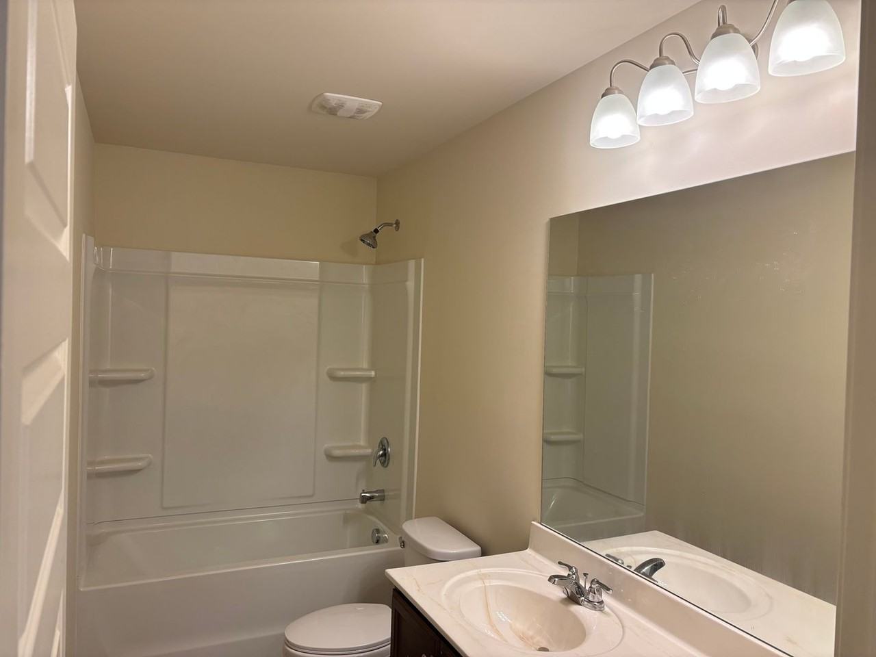 333 Emporia Loop - Photo 3 of 19