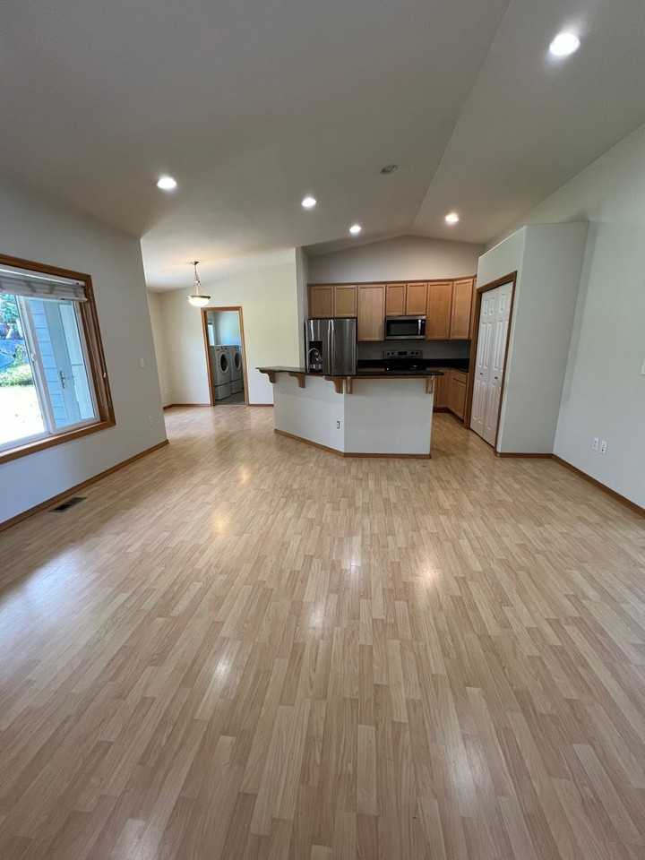 5005 64th Ave Ne - Photo 2 of 21