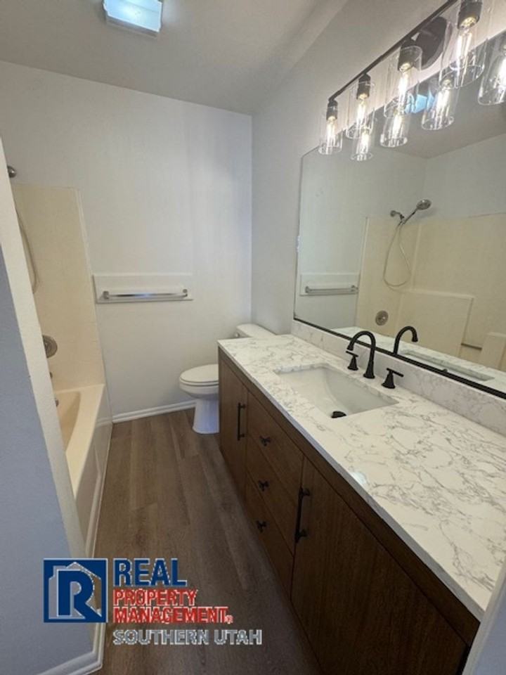1727 W 950 N #20 - Photo 7 of 9