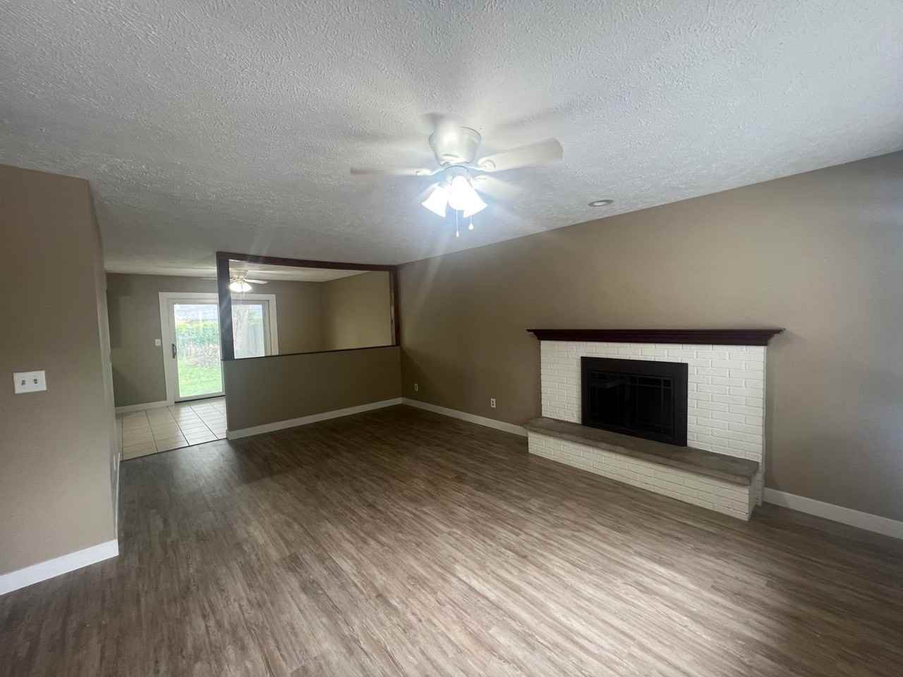 108 Sorrento Villa - Photo 2 of 11