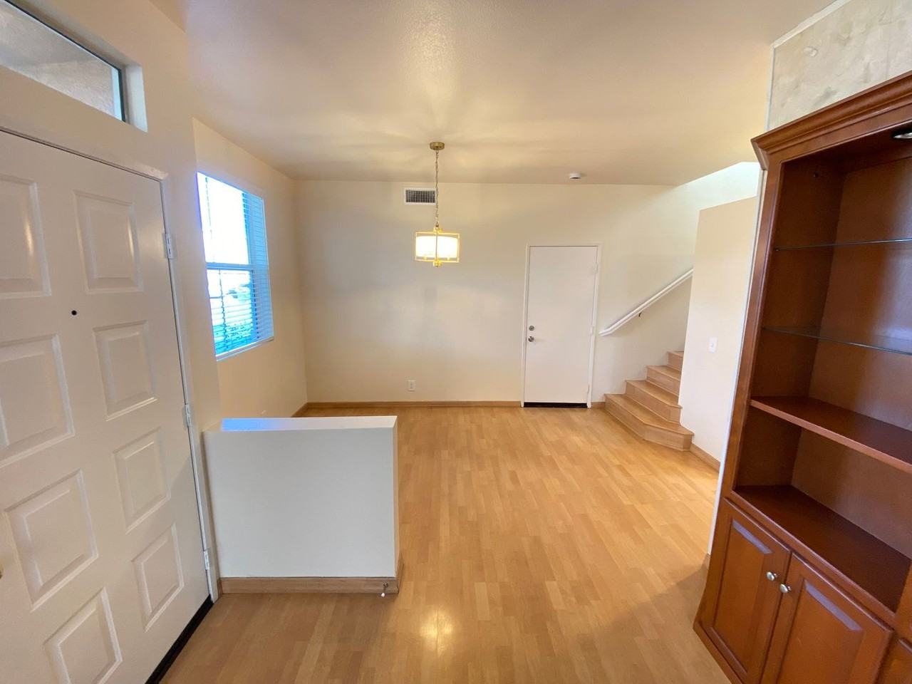 1801 Saint Louis Ave - Photo 3 of 12