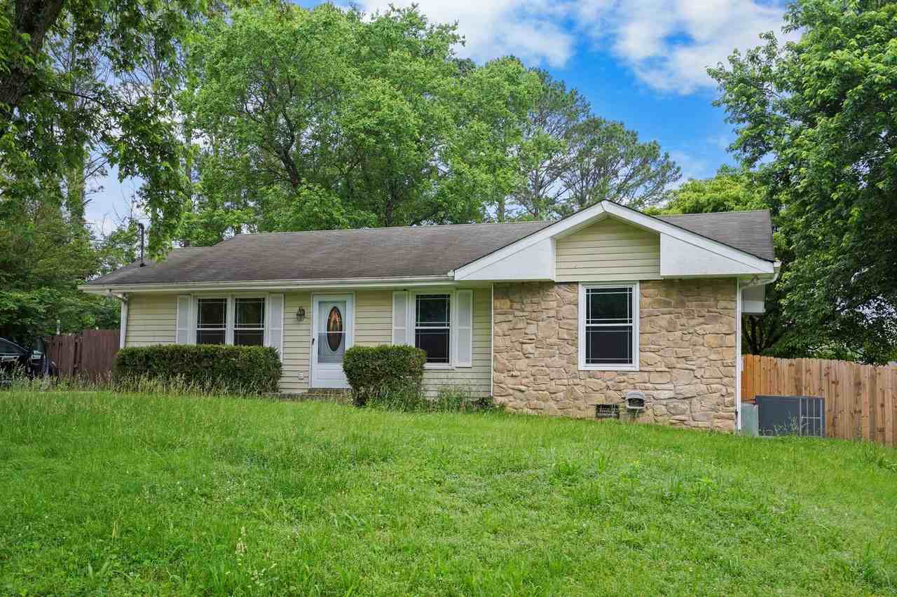 8141 Bonnafair Dr - Photo 2 of 23