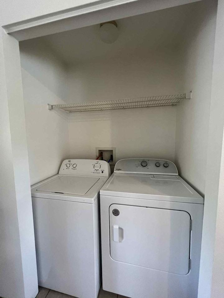 3436 S Moffet Ave - Photo 4 of 17