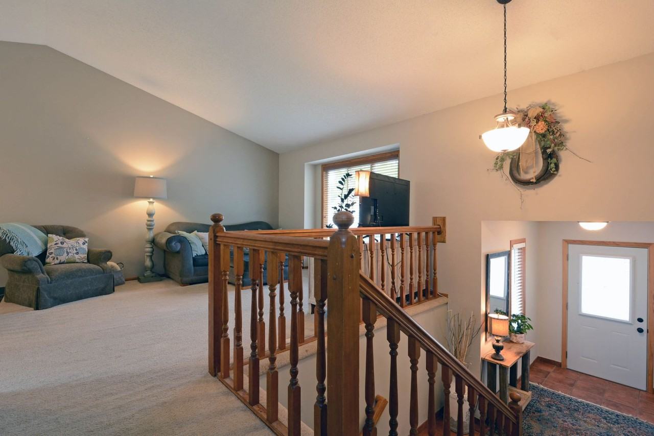 1613 Boardwalk - Photo 2 of 24