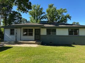 2051 Carolyn Ln - Photo 1 of 1