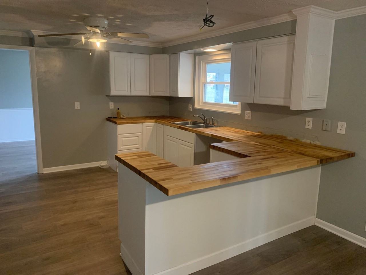 1016 Terracewood Dr - Photo 2 of 24