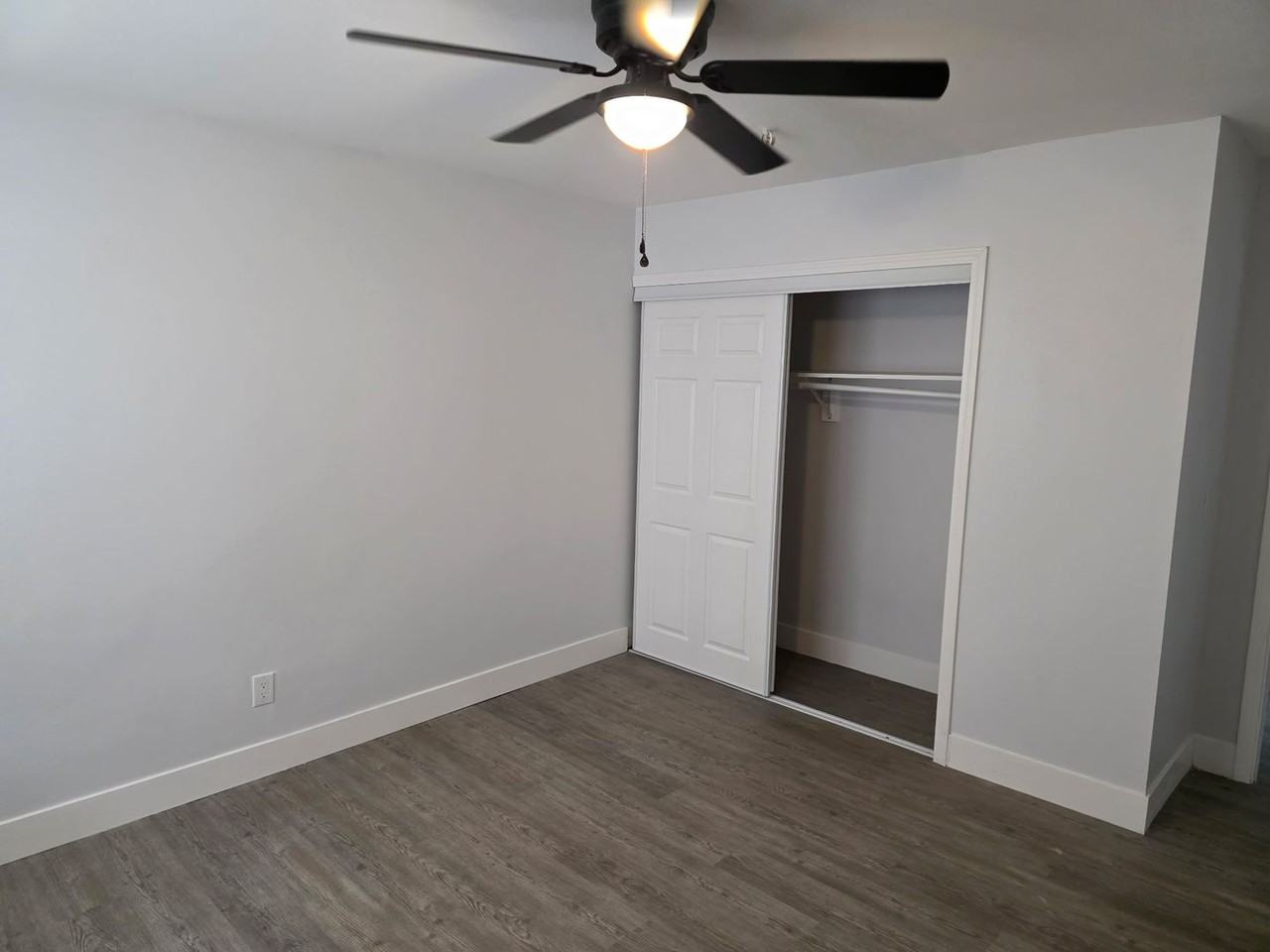 Riverside Apartments MA LLC - Photo 5 of 17
