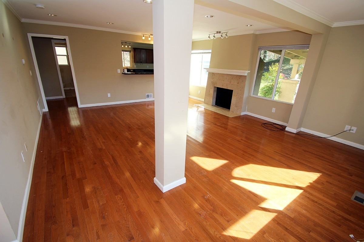 8428 Ne Bothell Way - Photo 2 of 15
