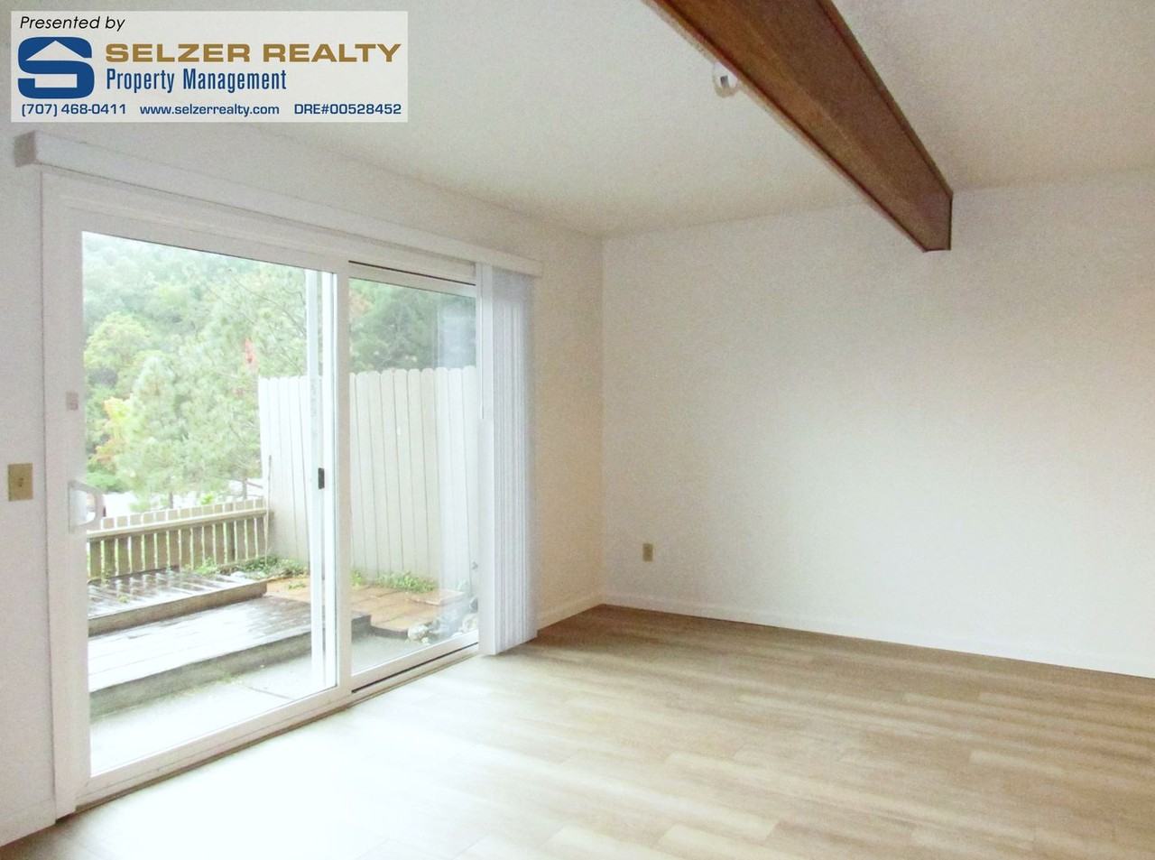 280 San Jacinta Dr #B - Photo 5 of 12