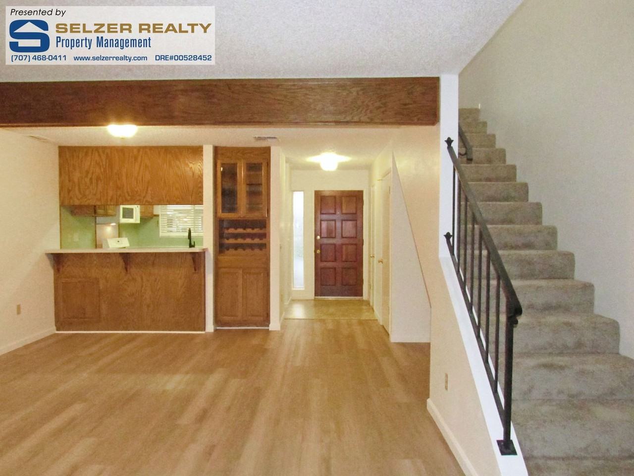 280 San Jacinta Dr #B - Photo 6 of 12